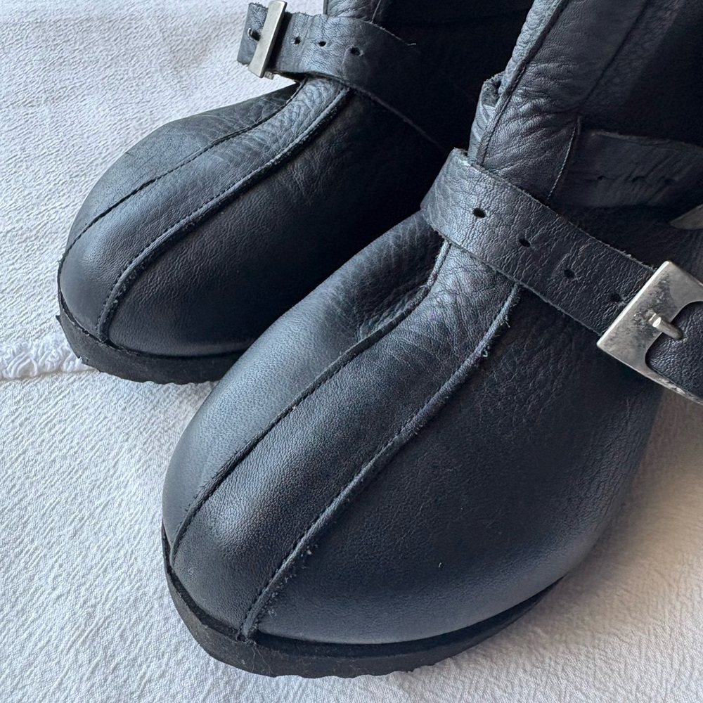 Sons of Sandler Low Buckle Leather Boots - Picture 4 of 8